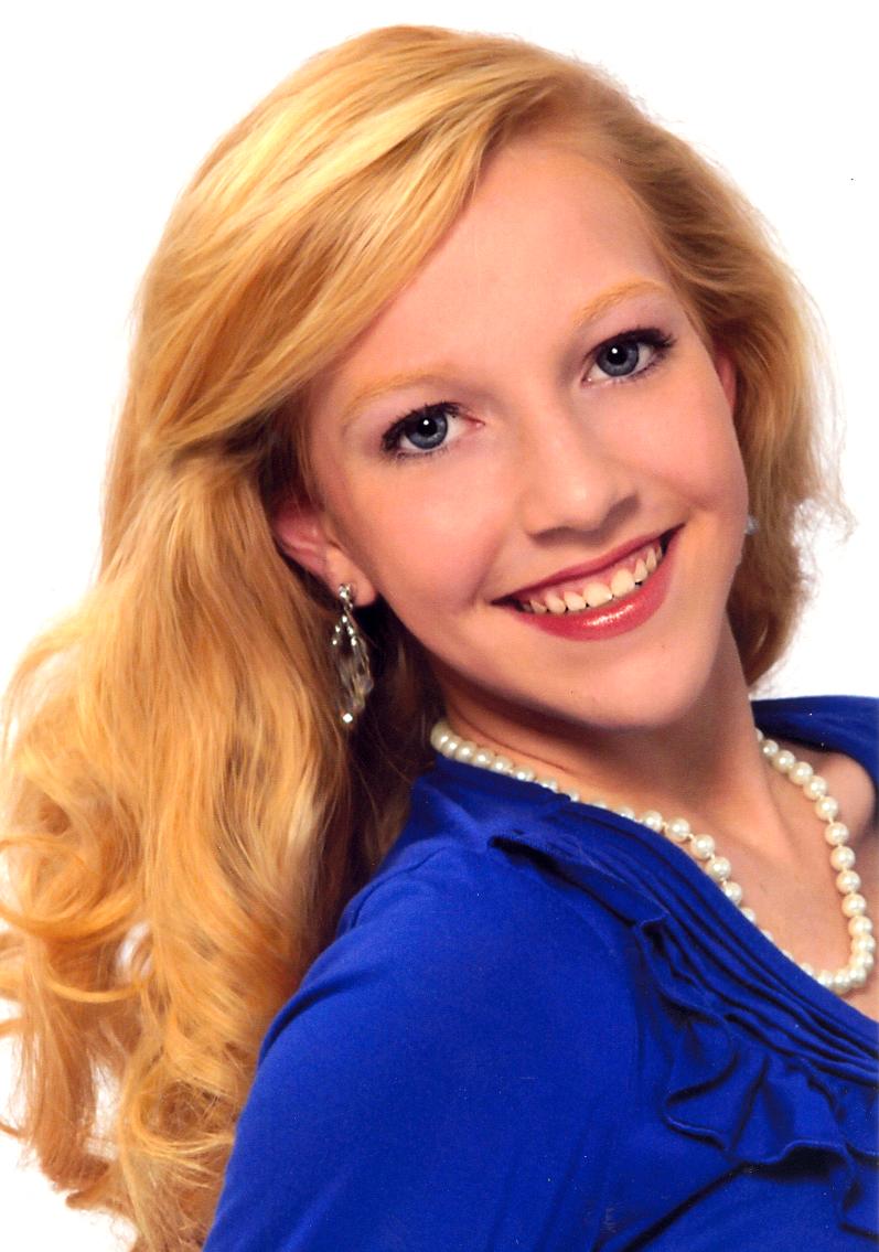 Ellie Hayes To Present Voice Recital