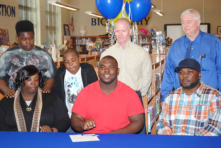 Datron Jones Signs Letter Of Intent