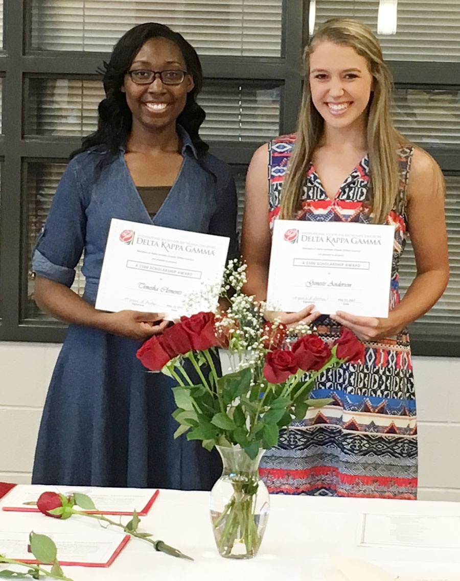 Alpha Lambda Chapter Awards Scholarships