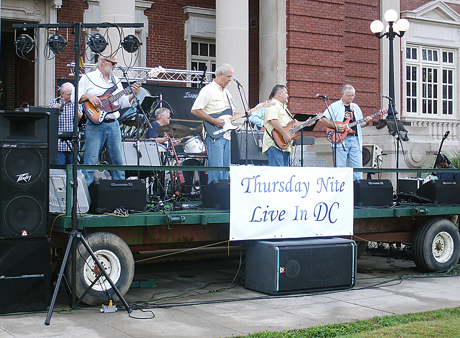 PHOTO GALLERY: Thursday Nite Live Features ‘Eaglewing’