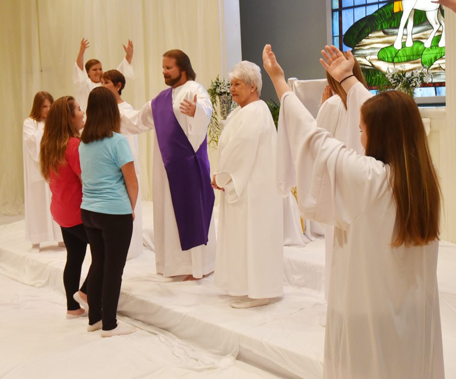 East Dillon Baptist Church Holds Judgement House
