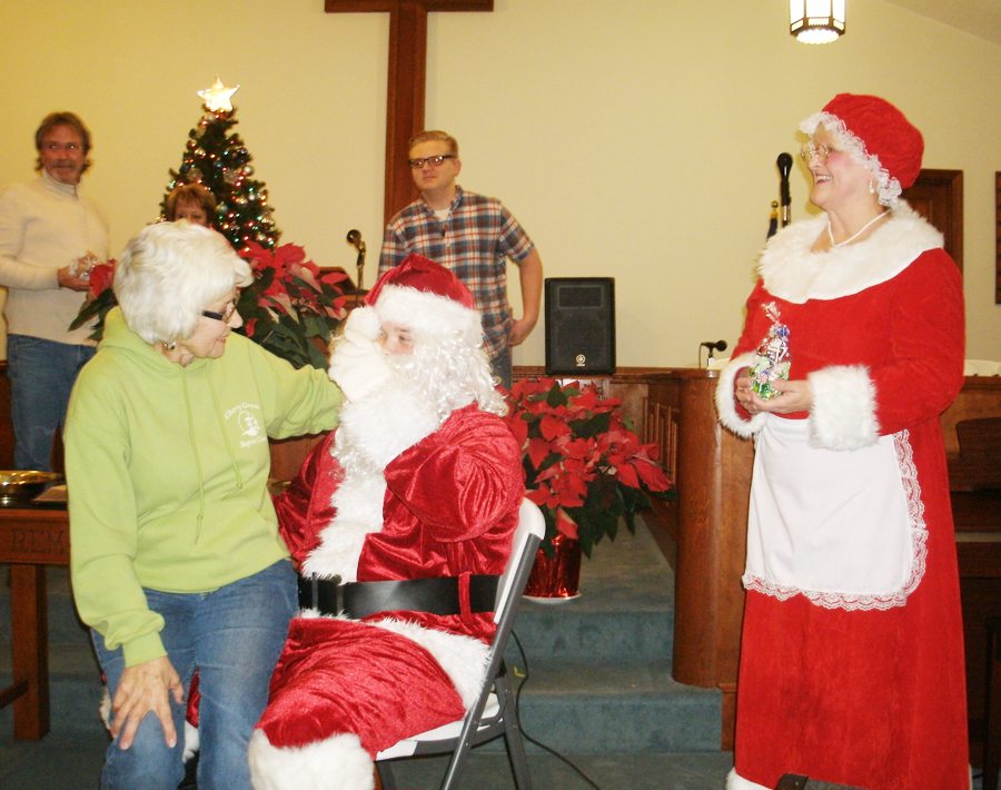 Fork Presbyterian Church Welcomes Santa