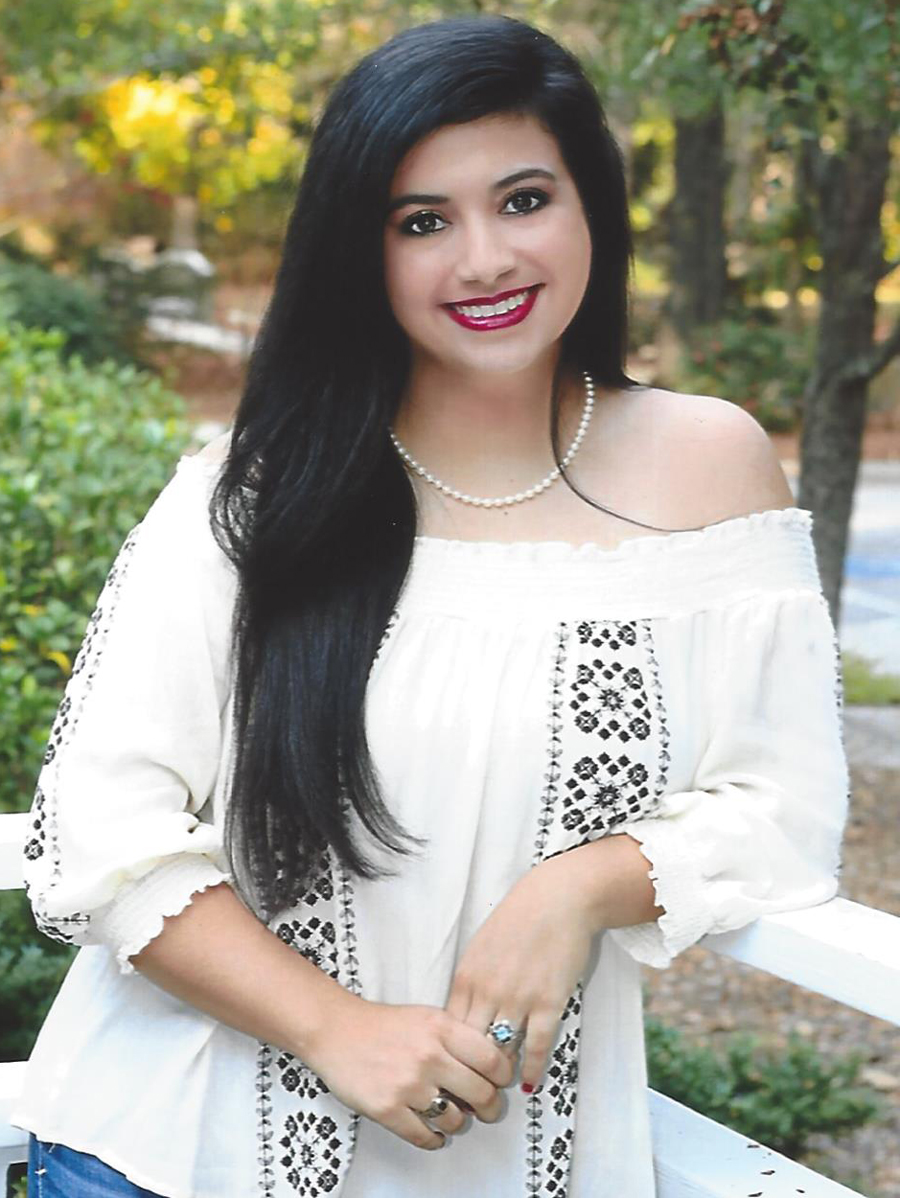 Leah Stephens To Present Senior Music Recital
