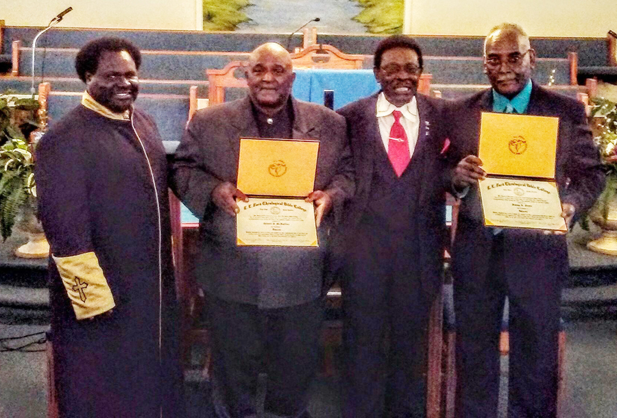 McFadden Completes Deacon Course