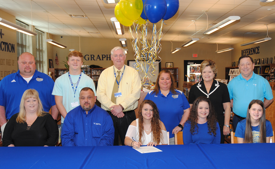 Savannah Church Signs With FDTC