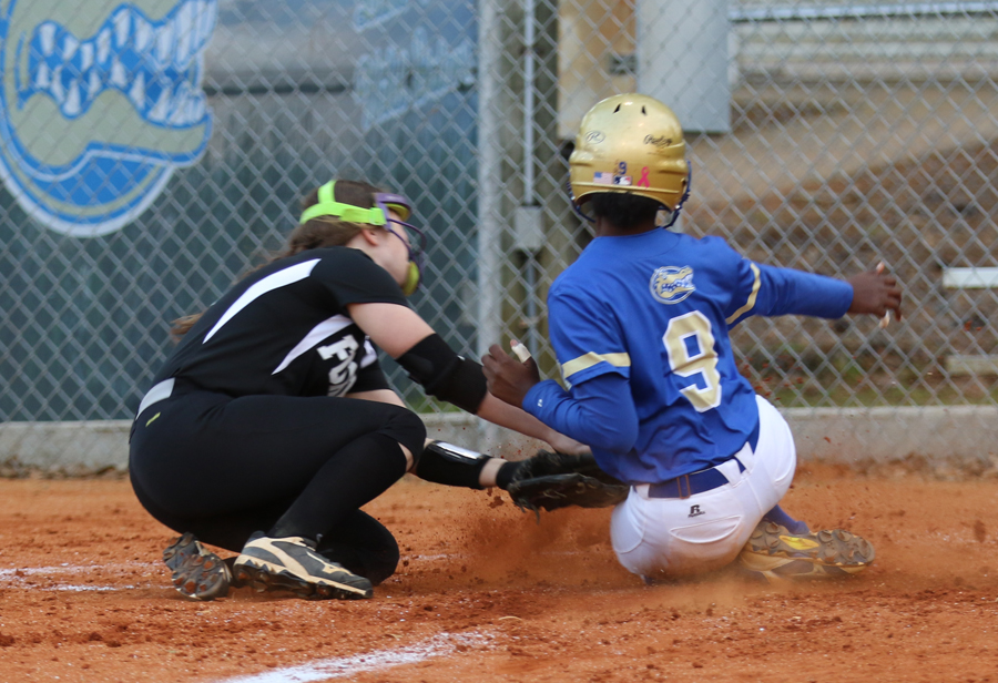 PHOTO GALLERY: Lake View Gets Come-From-Behind Win Over Lamar
