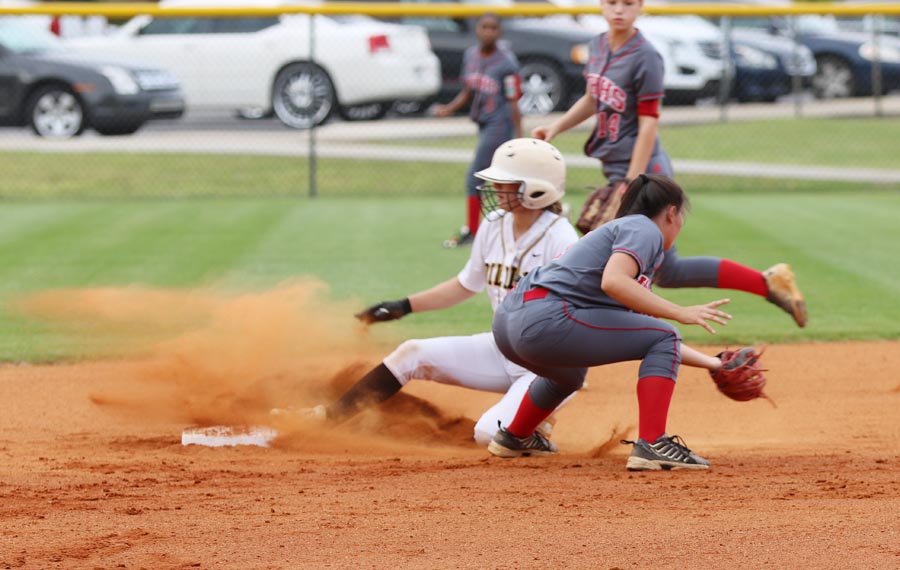 PHOTO GALLERY: Dillon Softball Defeats Wade Hampton