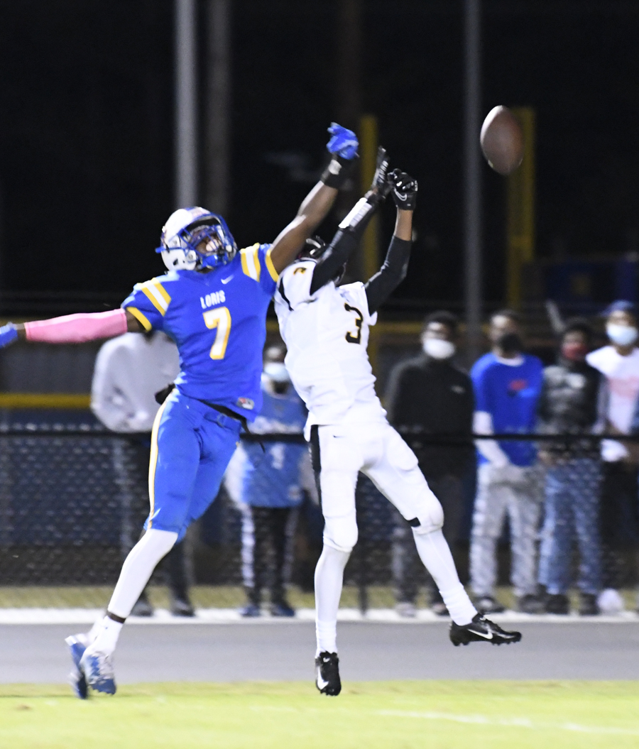 PHOTO GALLERY: Dillon Tested In Win Against Loris