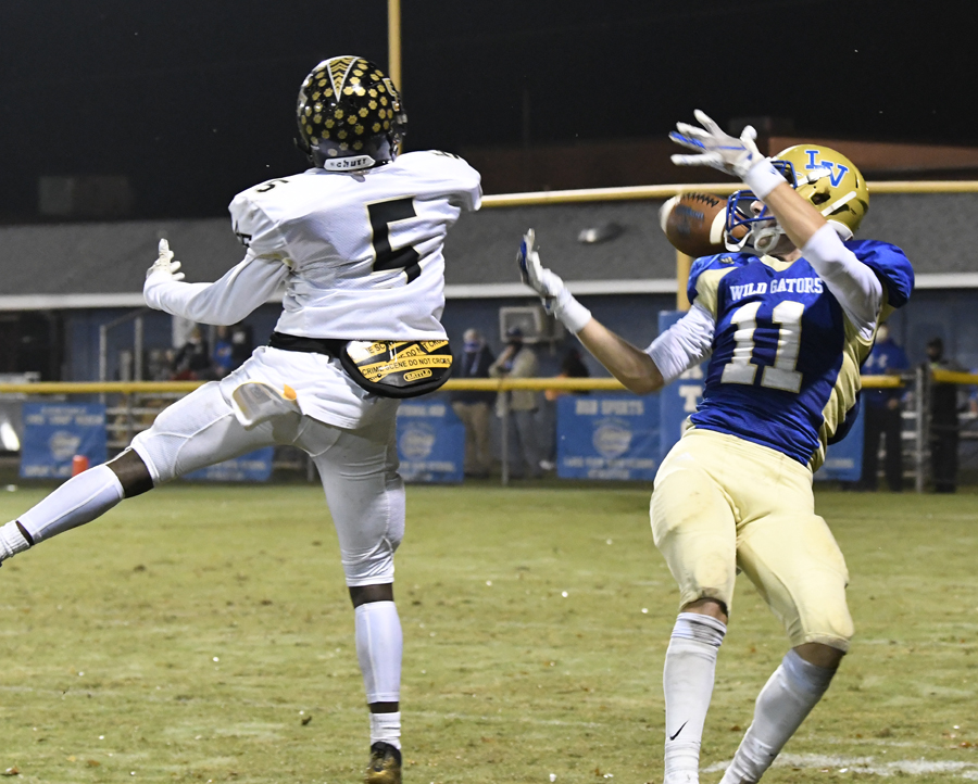 PHOTO GALLERY: Lake View Gets Win Over Allendale-Fairfax