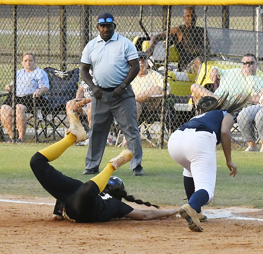 PHOTO GALLERY: Dillon Lady Wildcats Win Lower State Title