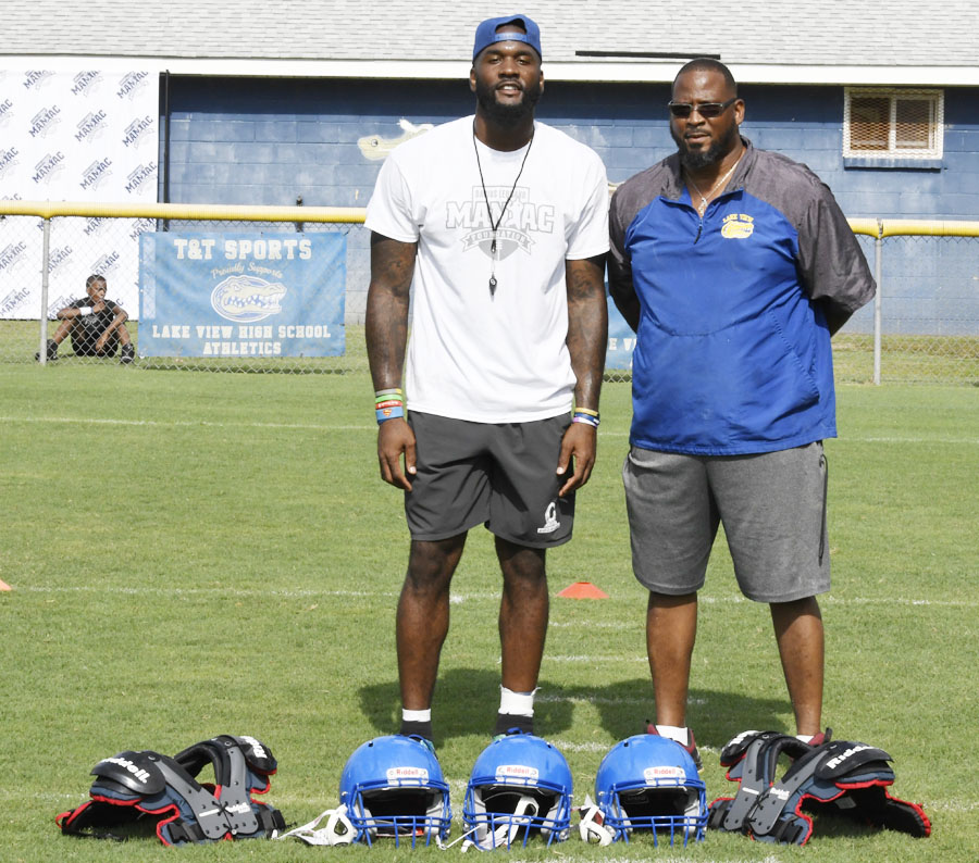 PHOTO GALLERY: Darius Leonard Football Camp Held