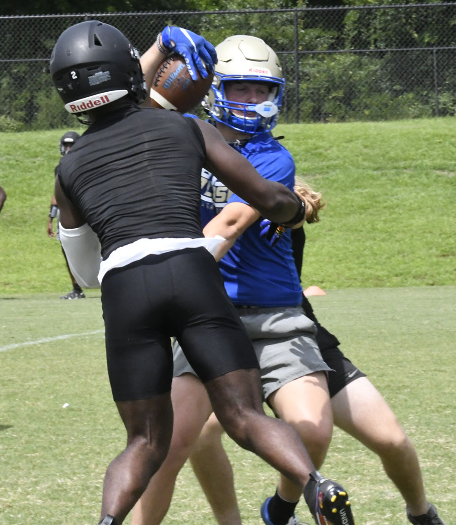 PHOTO GALLERY: Lake View v. Hartsville In 7-On-7 Football