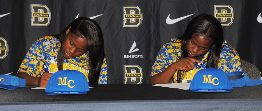 PHOTO GALLERY: Ny And Qy Wilson Sign To Play College Softball