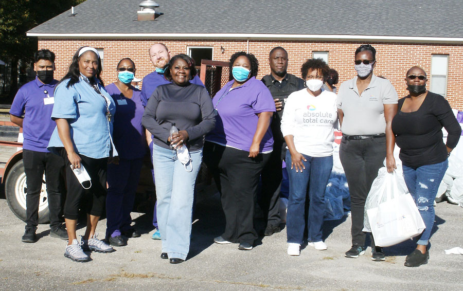 PHOTO GALLERY: Pee Dee Community Action And Partners Provide ‘Thanksgiving In A Box’ To Numerous Families
