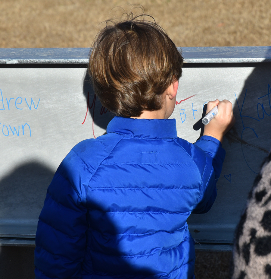 DCS Hosts ‘Sign The Beam’ Event