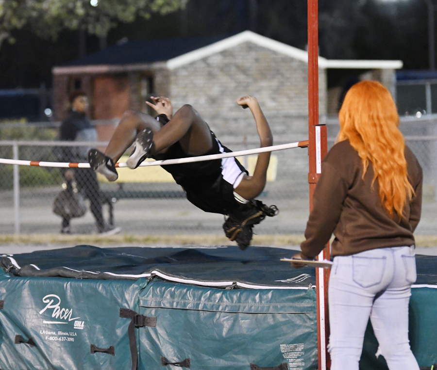 PHOTO GALLERY: Track and Field Meet Held In Latta