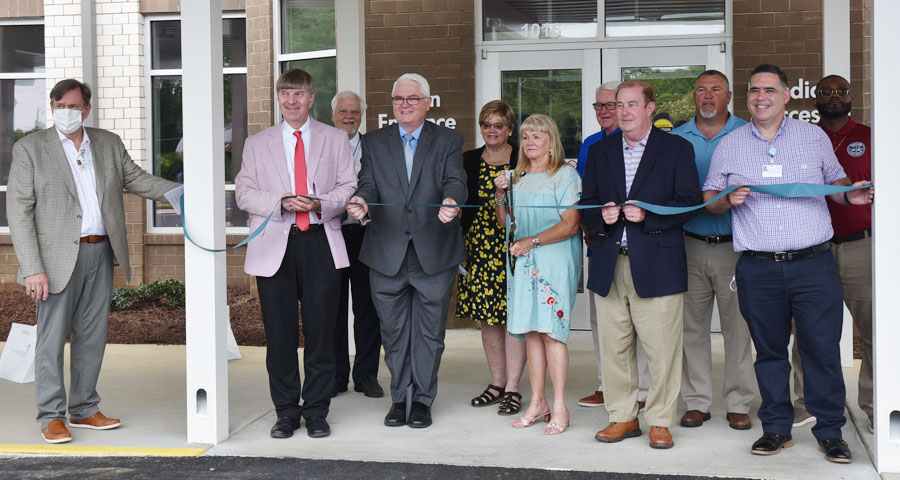 PHOTO GALLERY: CareSouth, DHEC Hold Ribbon Cutting On New Building