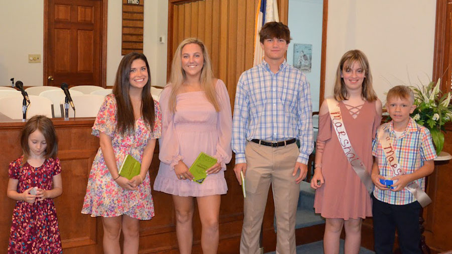Fork Presbyterian Church Honors Graduates