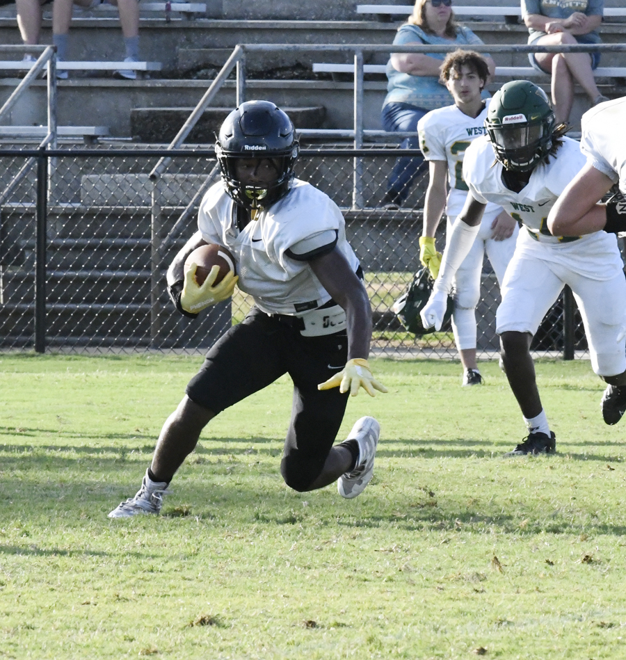 PHOTO GALLERY: Dillon Varsity Football v. West Florence Scrimmage