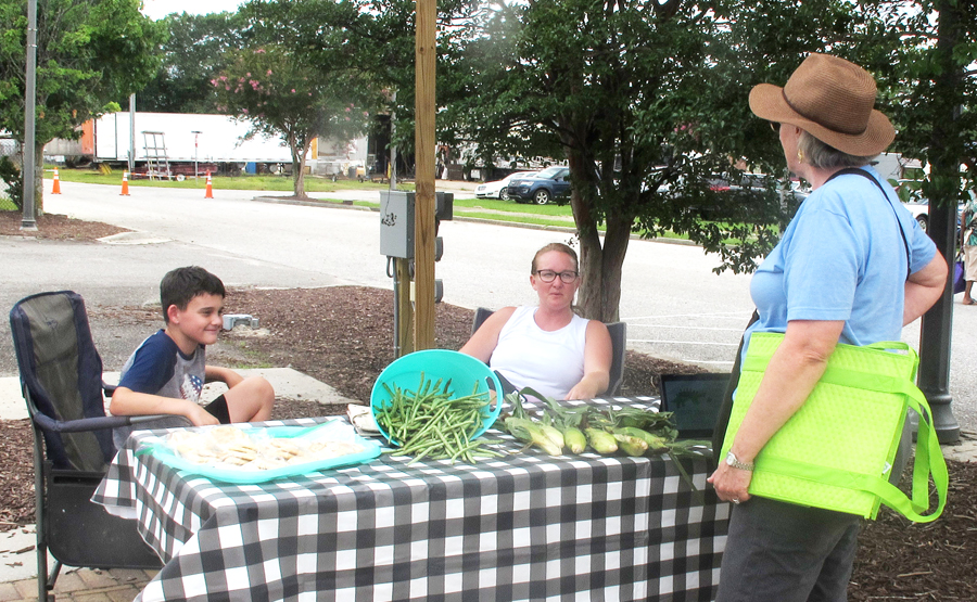 DCHI Celebrating National Farmers Market Week