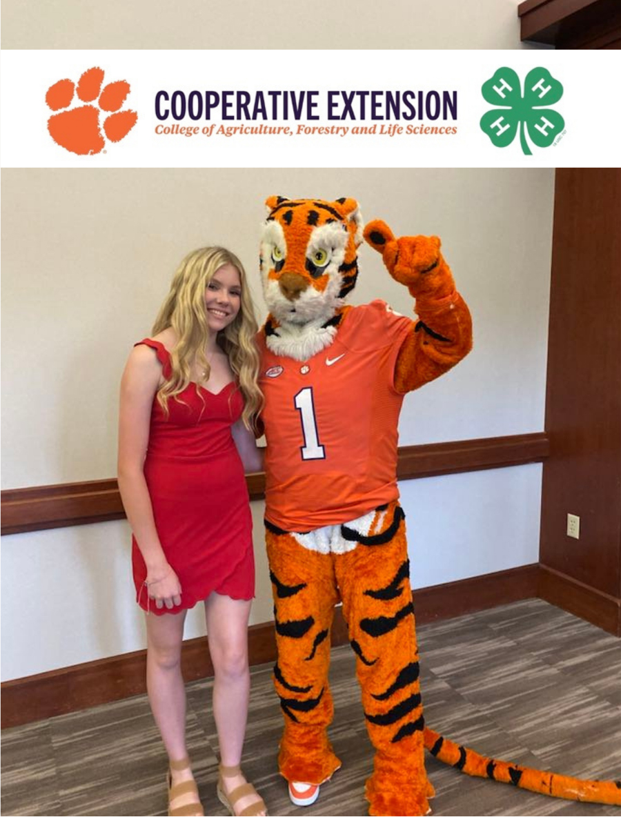 Sophie Haselden Represents County At SC 4-H Congress