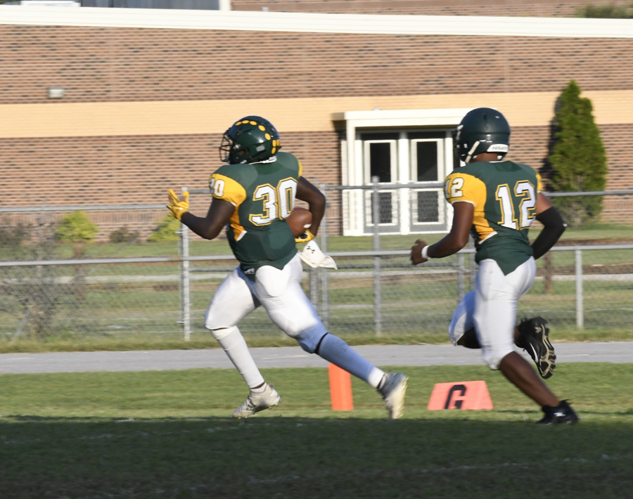 PHOTO GALLERY: Latta Junior Varsity Football v. Creek Bridge