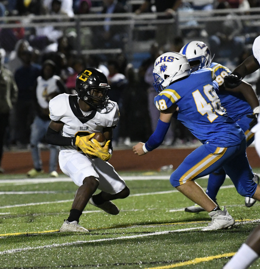 PHOTO GALLERY: Dillon Defeats Loris