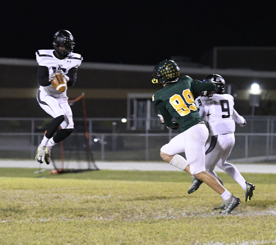 PHOTO GALLERY: Latta Falls To Lamar