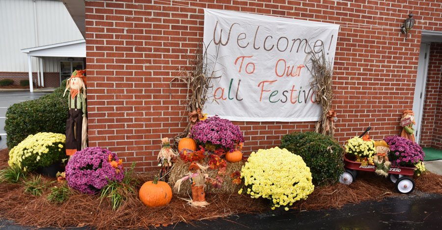 PHOTO GALLERY: Mount Calvary Baptist Church Holds Fall Festival