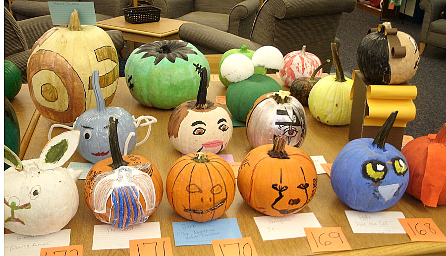 Creative Lake View Students Decorate Pumpkins Based On Books