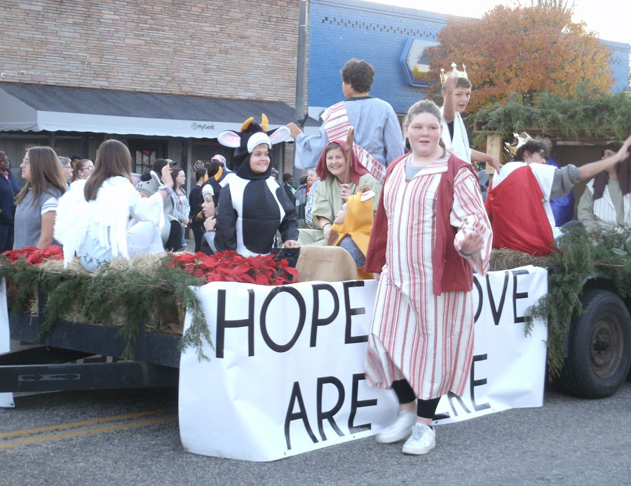 PHOTO GALLERY: Latta Christmas Parade 2022