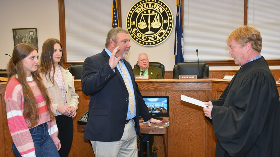 PHOTO GALLERY: Stevie Grice Sworn Into Office