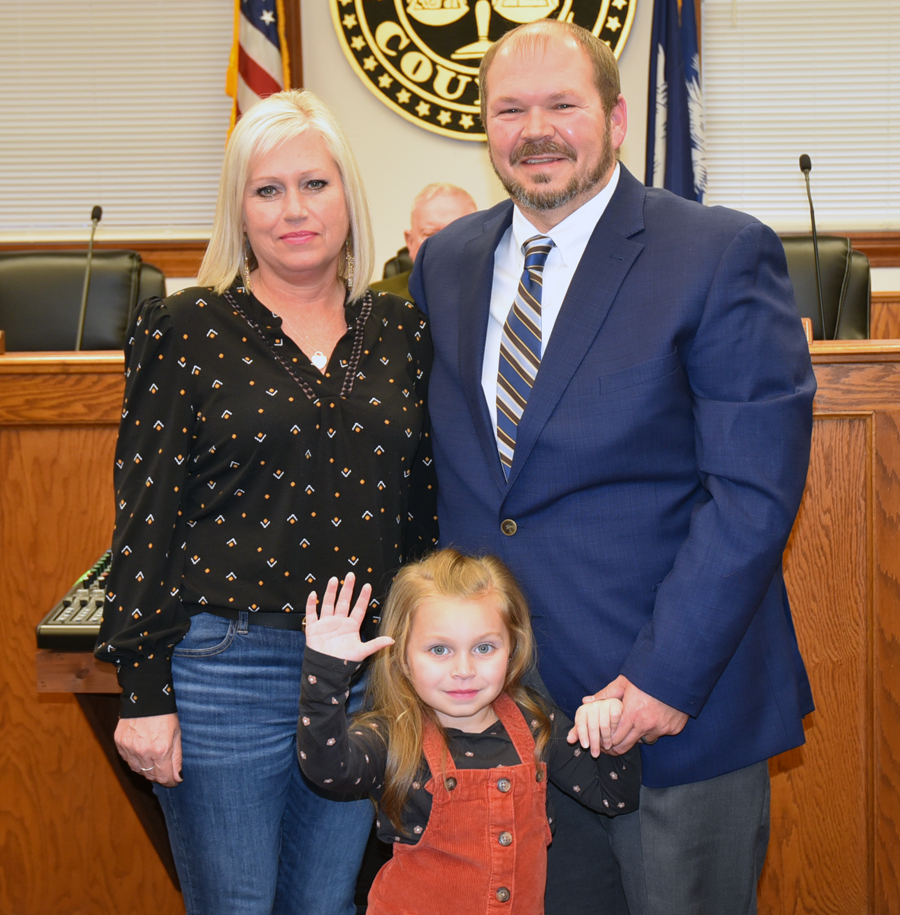 PHOTO GALLERY: Kenny Cook Takes Oath Of Office