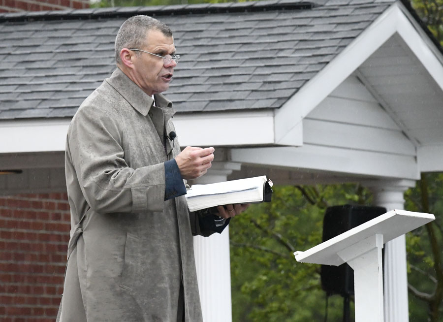Rain Doesn’t Stop The Faithful From Celebrating Easter