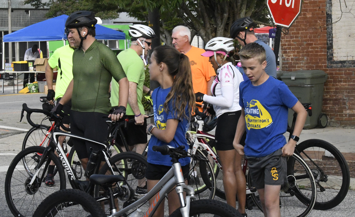 Huntington Bike And Walkathon Held