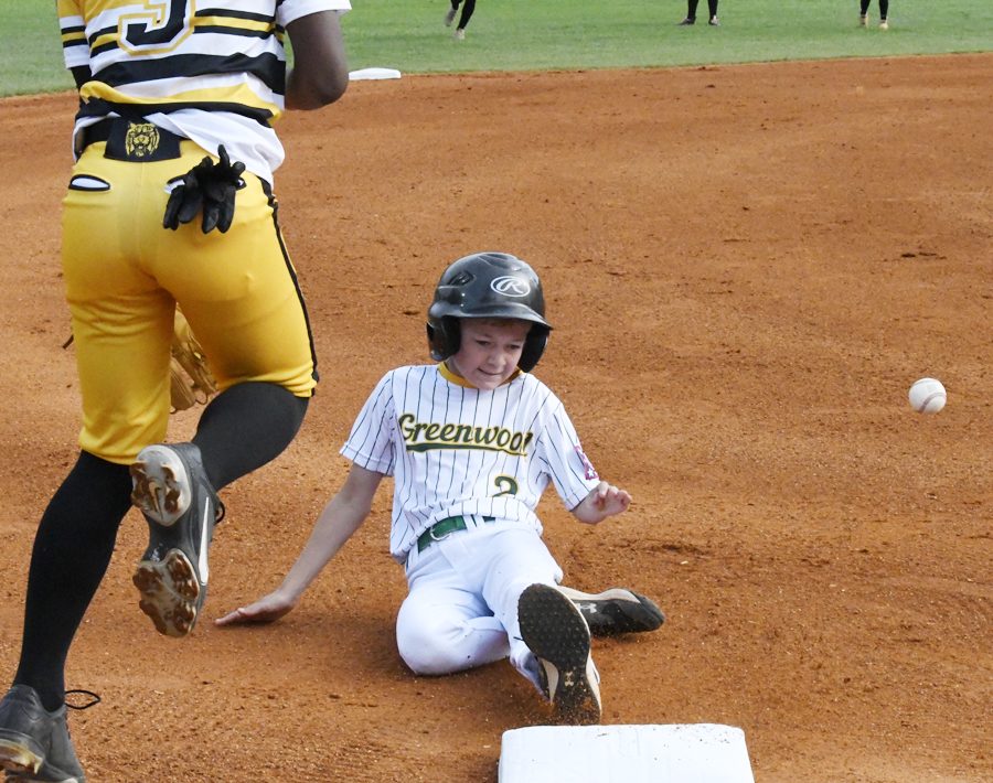 PHOTO GALLERY: Dillon Ozone Defeats Greenwood Ozone To Advance To State