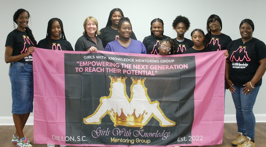 City Shows Appreciation To Girls With Knowledge Mentoring Group