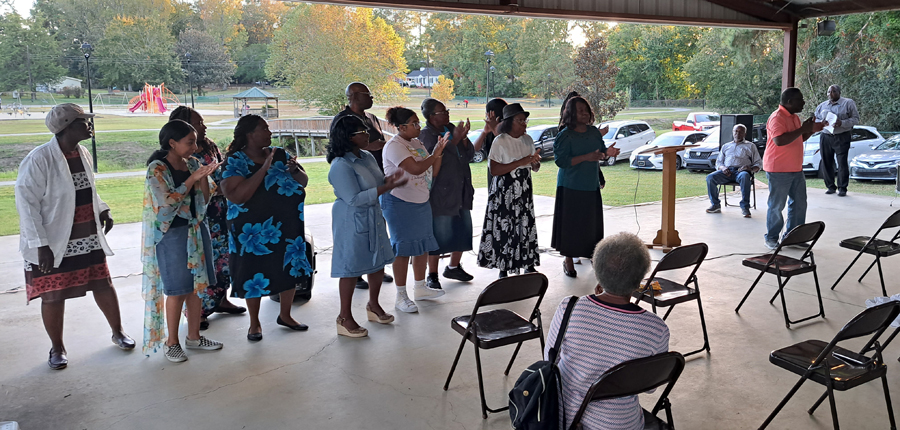 Empowerment In Action Meets At Fairmont Community Park