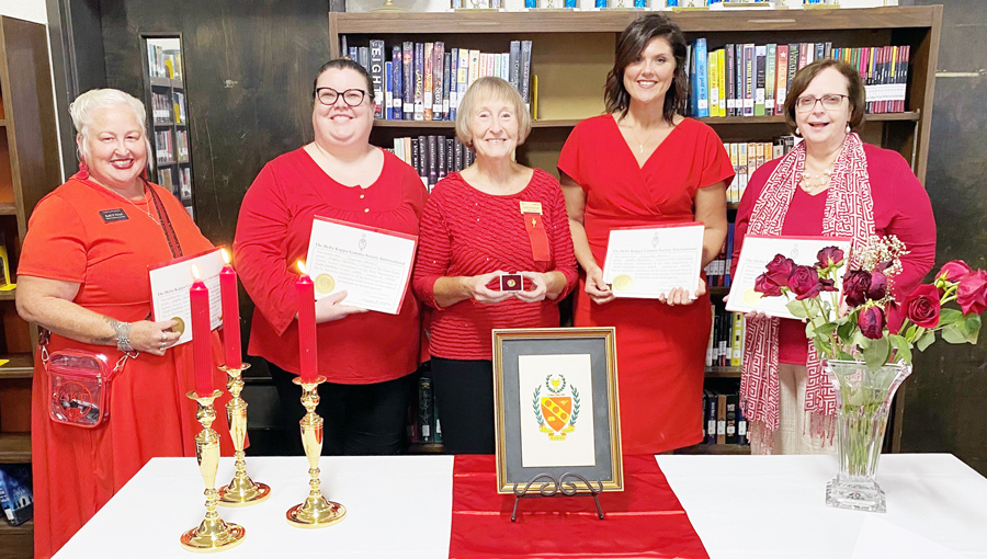 Alpha Lambda Chapter Inducts New Members