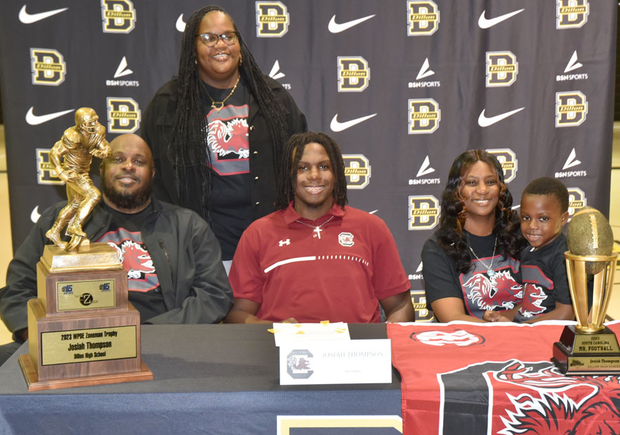 Josiah Thompson Signs With University Of South Carolina (with photo gallery)