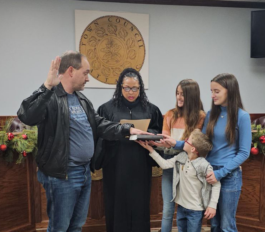 Jarett Taylor Sworn Into Office