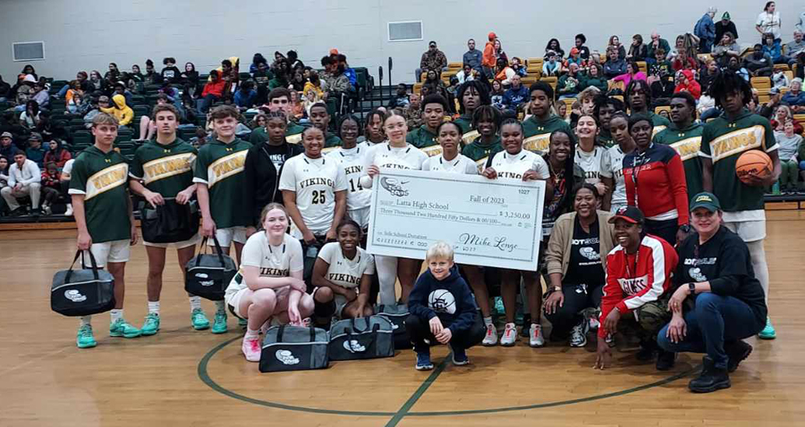 Hibbett Sports Makes Donation To Latta Basketball Teams