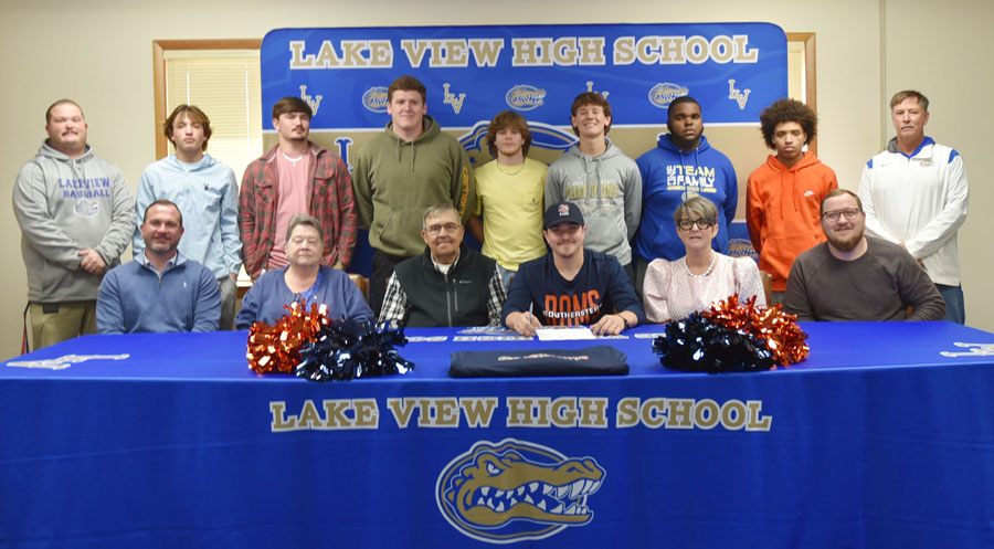 Tucker Bass Signs To Play With Southeastern Community College