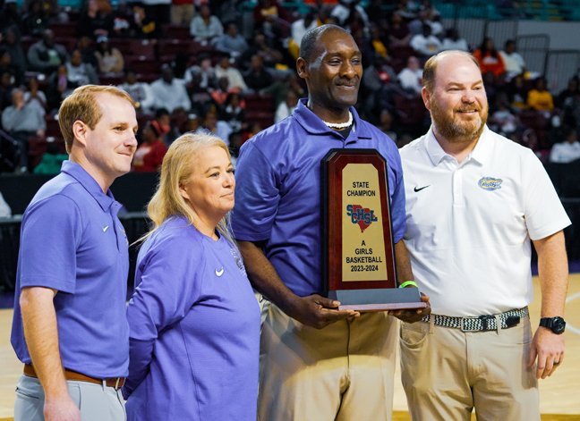 Lake View Wins State Basketball Title